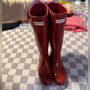 Women’s Hunter Rainboots size 7 worn once or twice
